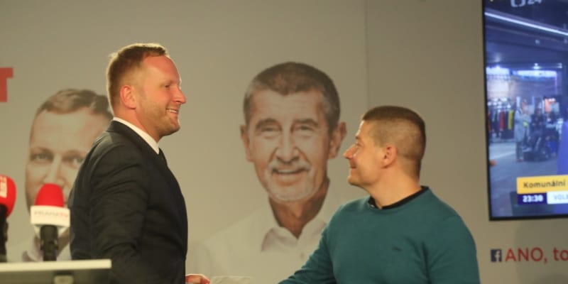 Petr Stuchlík a Patrik Nacher na volebním štábu ANO v roce 2018.