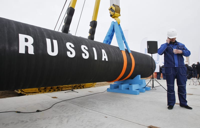 Začátek stavby původního plynovodu Nord Stream v Rusku. (9. 4. 2010)