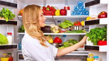 10 potravin, které v žádném případě nepatří do lednice