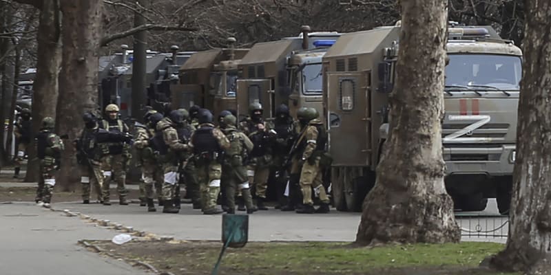 Ruští okupanti v Chersonu, 7. března