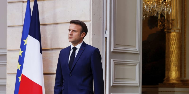 Francouzský prezident Emmanuel Macron je v problémech kvůli Uberu.