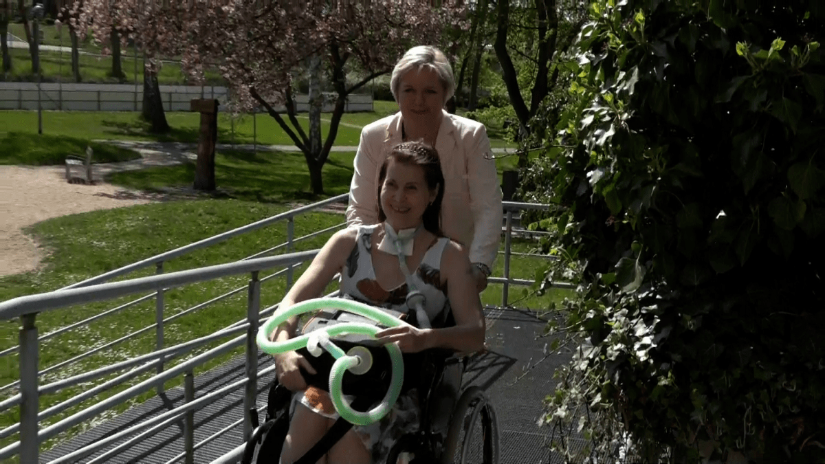 Zdravotní sestra Kamila změnila pacientce Renatě život.