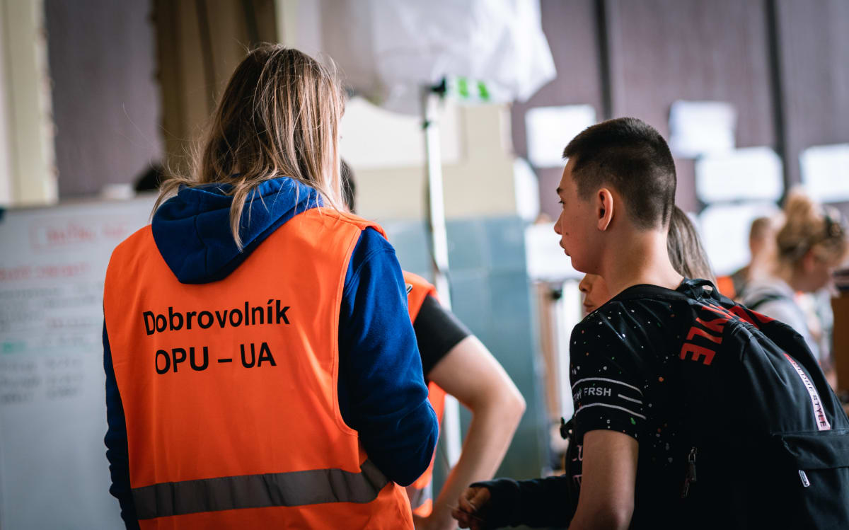 Speciální vízum otevírá uprchlíkům z Ukrajiny přístup k veřejnému zdravotnímu pojištění, vzdělání či na trh práce.