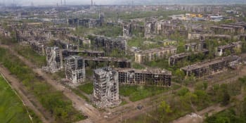 Ruské zločiny na Ukrajině v číslech: Kolik obydlí, škol a nemocnic okupanti zdemolovali?
