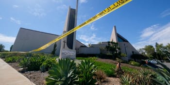 Zločin ve městě seniorů: Muž v kostele střílel na Asiaty, pastor ho praštil židlí