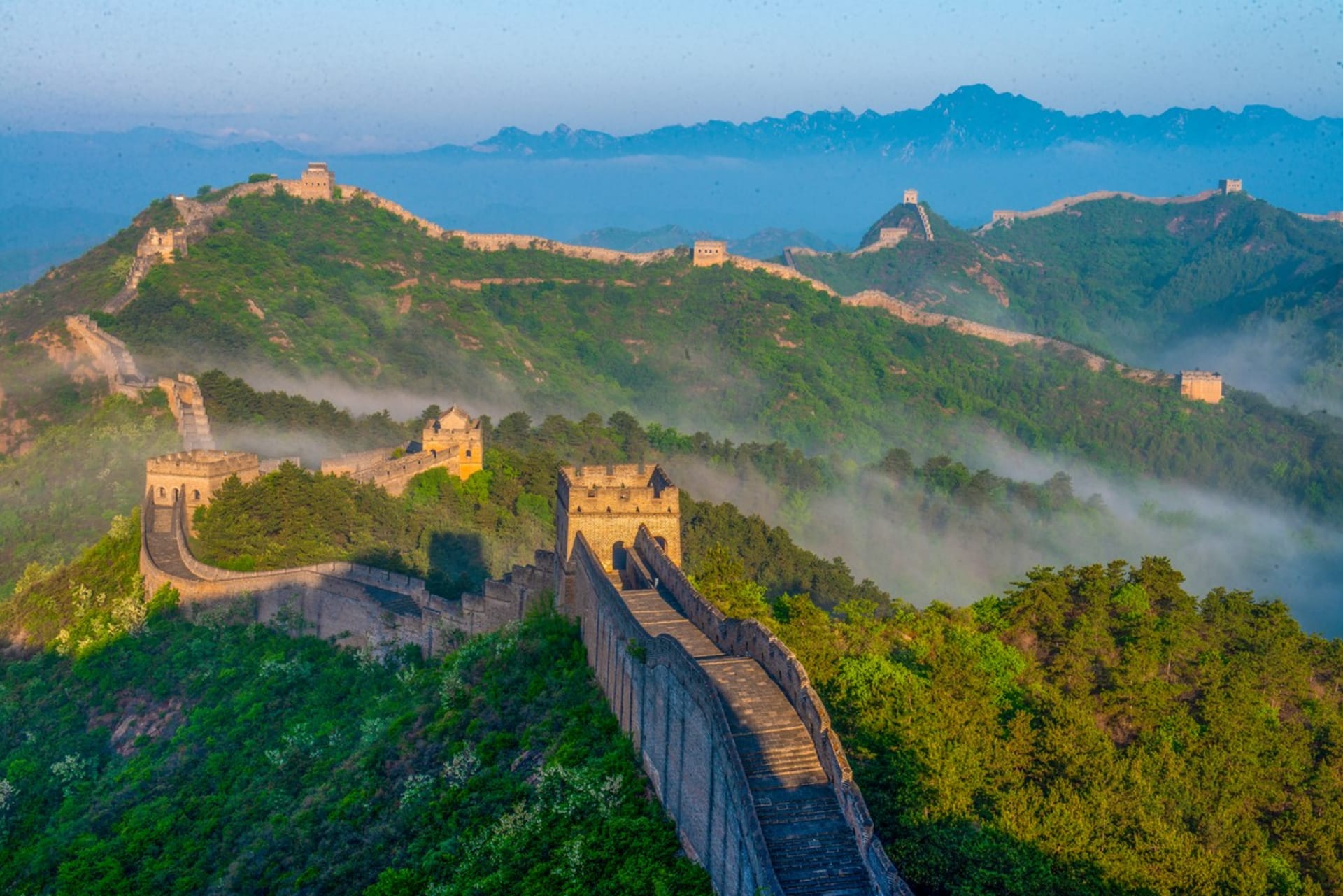 První císař začal stavět Velkou čínskou zeď