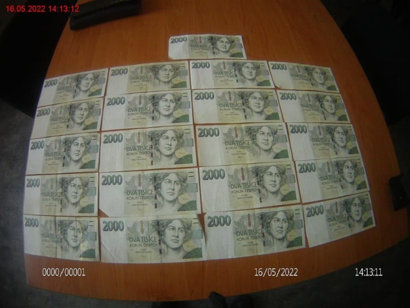 Muž v Brně našel peněženku s 55 tisíci.