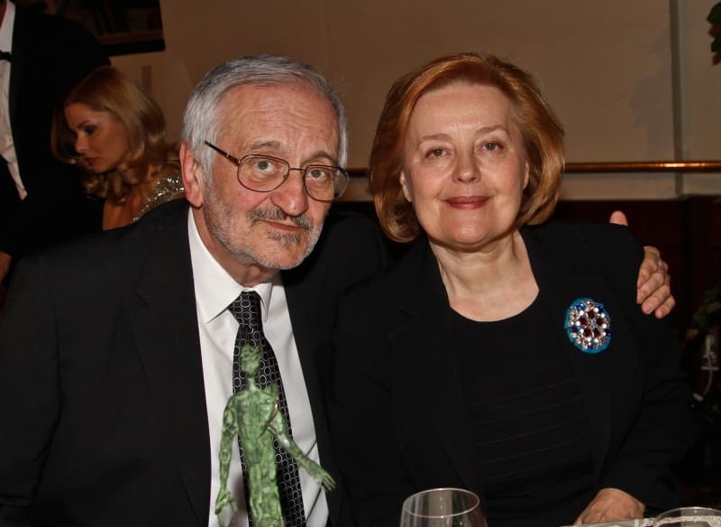 Magda Vášáryová s manželem Milanem Lasicou, který umřel na jevišti.