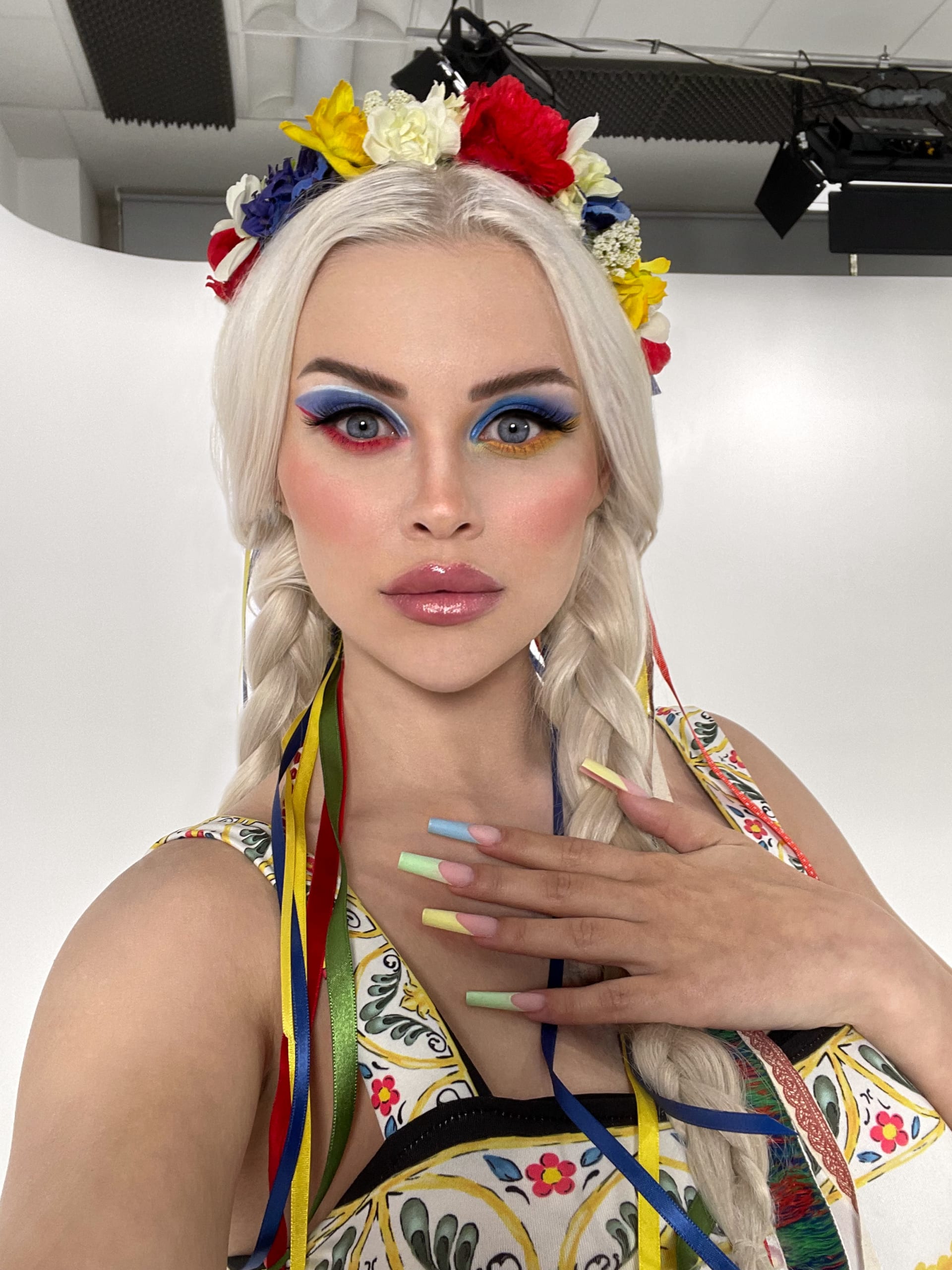 Gabriela Jiráčková jako ukrajinská panenka. 