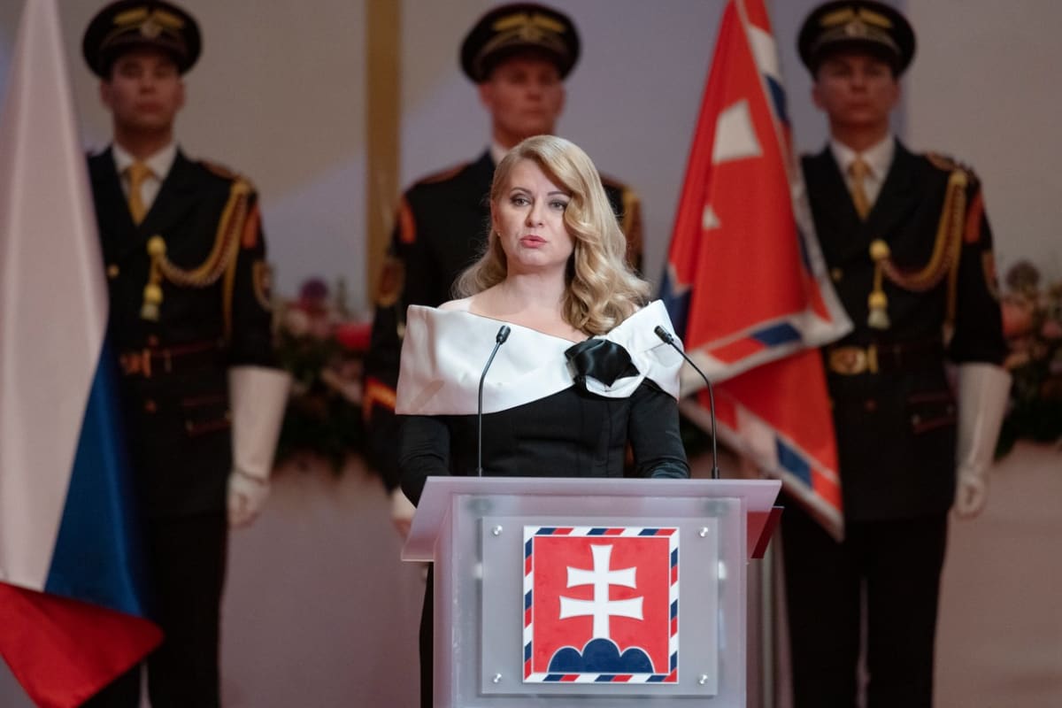 Slovenská prezidentka Zuzana Čaputová předávala státní vyznamenání.