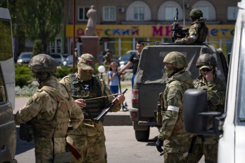 Ruští vojáci v okupovaném Melitopolu