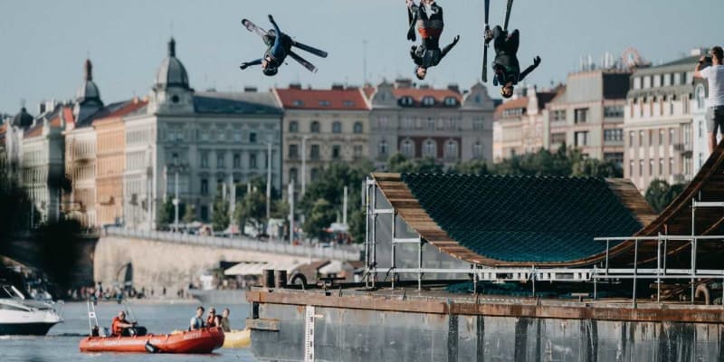 Největší freestyle show, která vČR nemá obdoby, odstartovala v sobotu ráno na pražské náplavce.