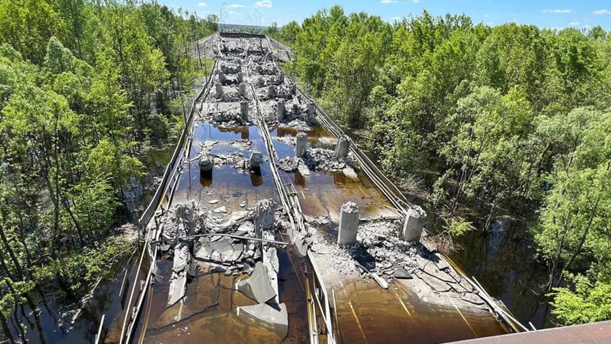 Zničený ukrajinský most, 20. května
