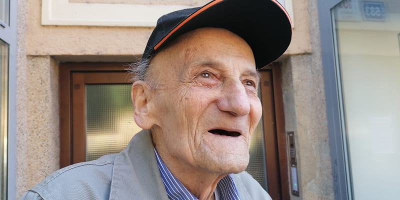 86letý František Sekanina platí za byt 2+1 11 700 korun, i s energiemi.