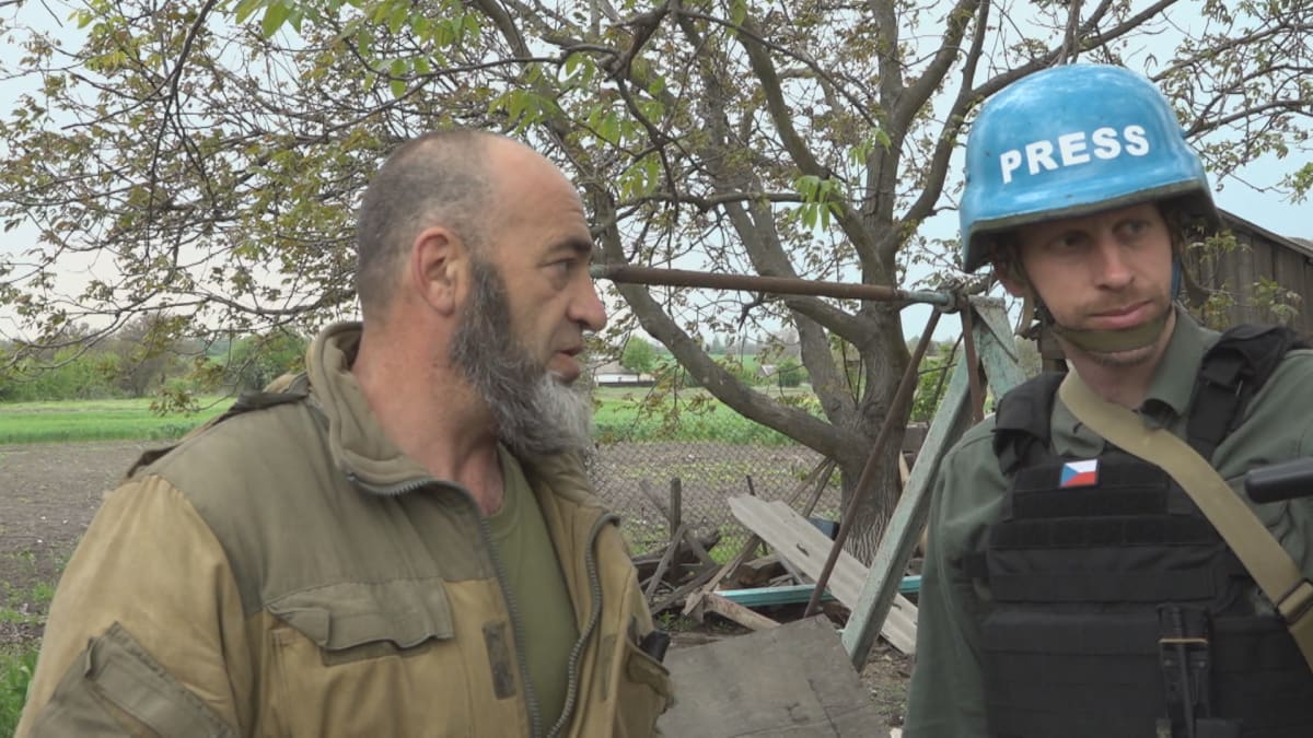 Jak vypadá život ukrajinských vojáků na frontě?