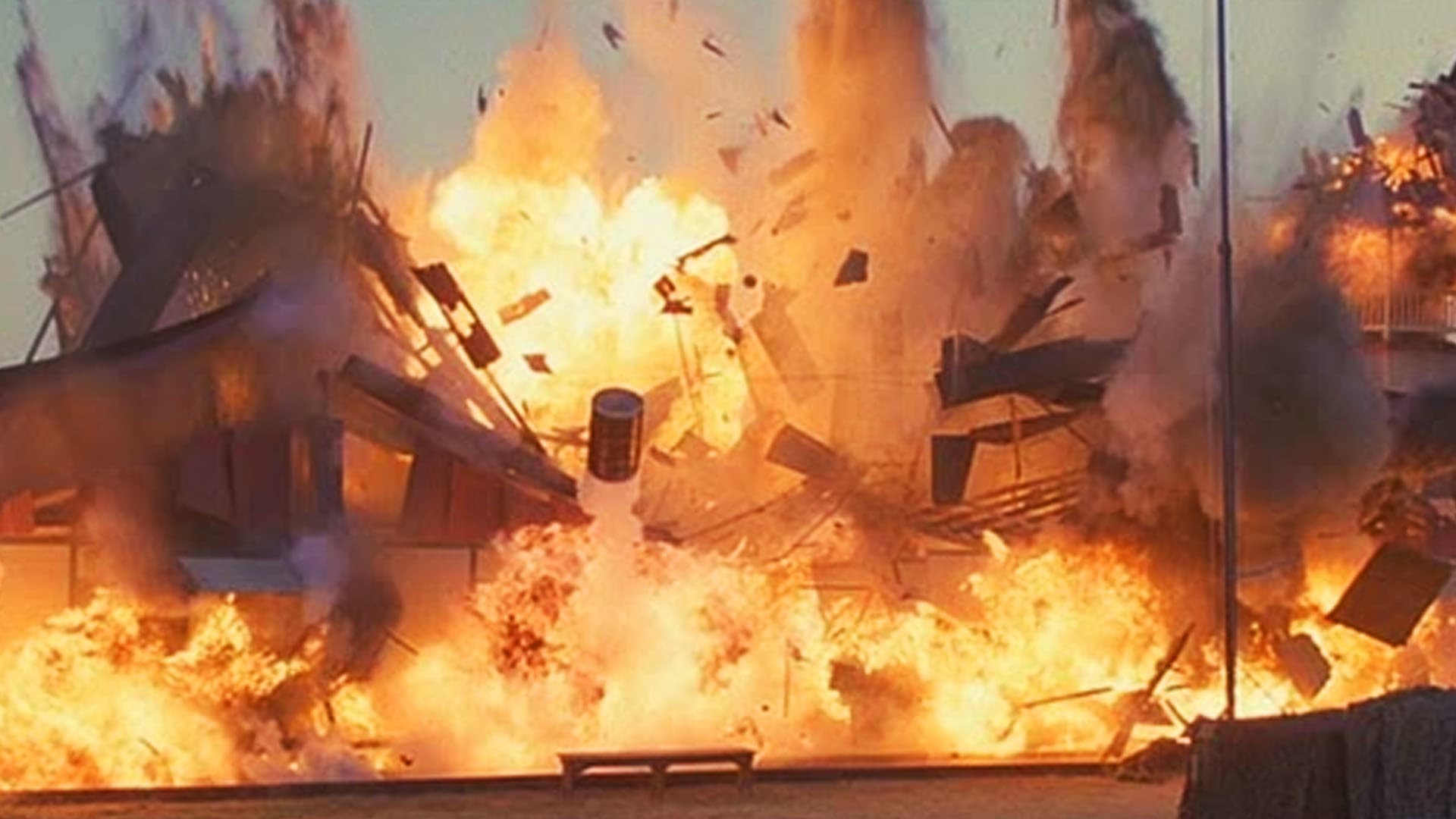 Exploze munice ve filmu Komando, ilustrační foto