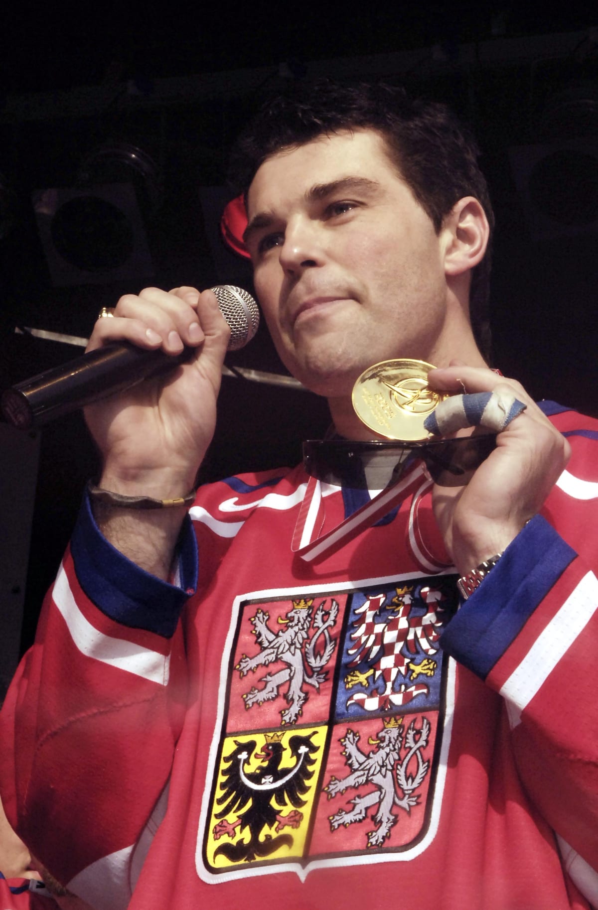 Jaromír Jágr se zlatou medailí z MS 2005