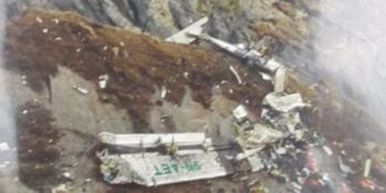 V Nepálu záchranáři našli trosky zmizelého letadla. Pátrání komplikovalo špatné počasí