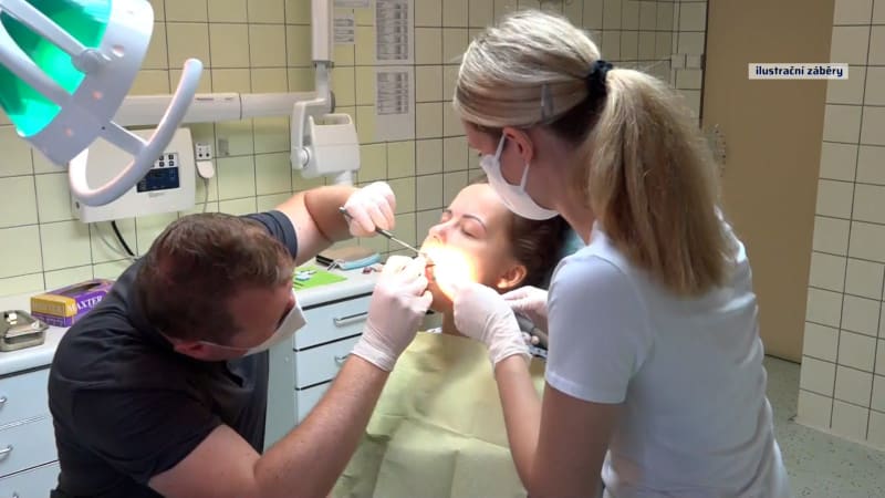 Nedostatek zubař trápí i větší města