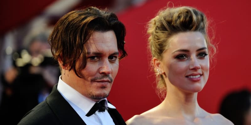 Johnny Depp zvítězil u soudu nad Amber Heard