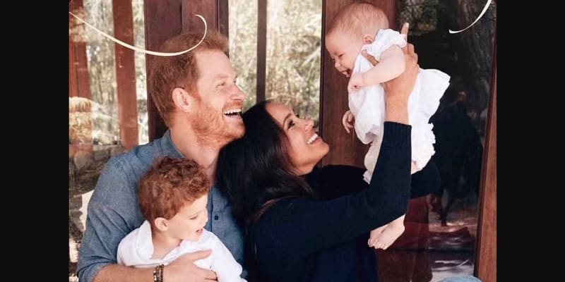 Princ Harry, Meghan Markle, syn Archie (3) a dcera Lilibeth (na fotce 11 měsíců)