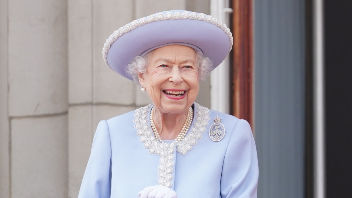 Královna Alžběta II. během letošních oslav jejího 70. výročí na trůnu
