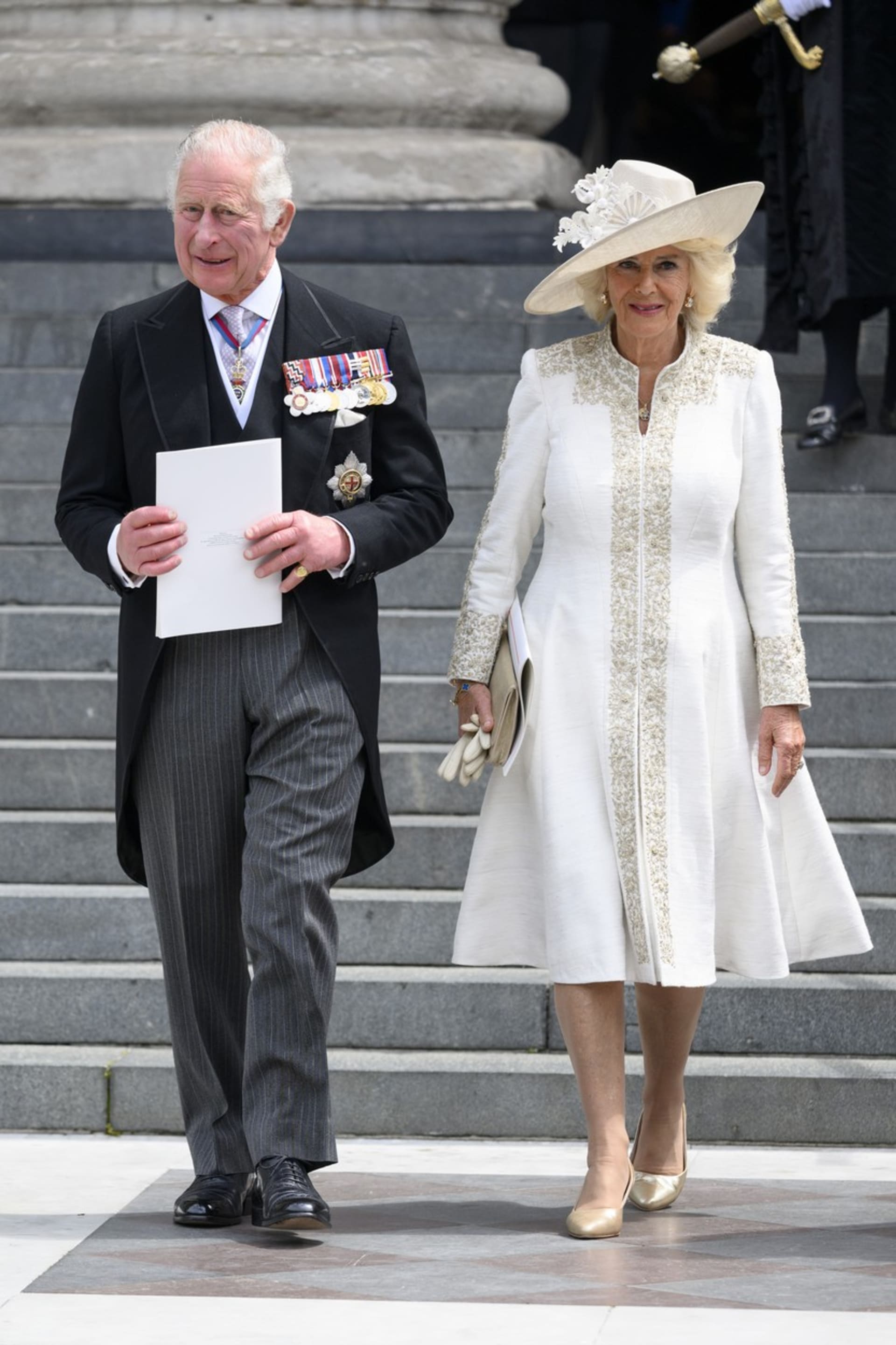Princ Charles je první v nástupnické linii po Alžbětě II. Na snímku po boku Camilly, vévodkyně z Cornwallu.
