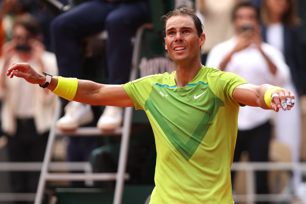 Jako by to bylo poprvé. Nadal byl po dalším vítězství na Roland Garros pořádně dojatý.