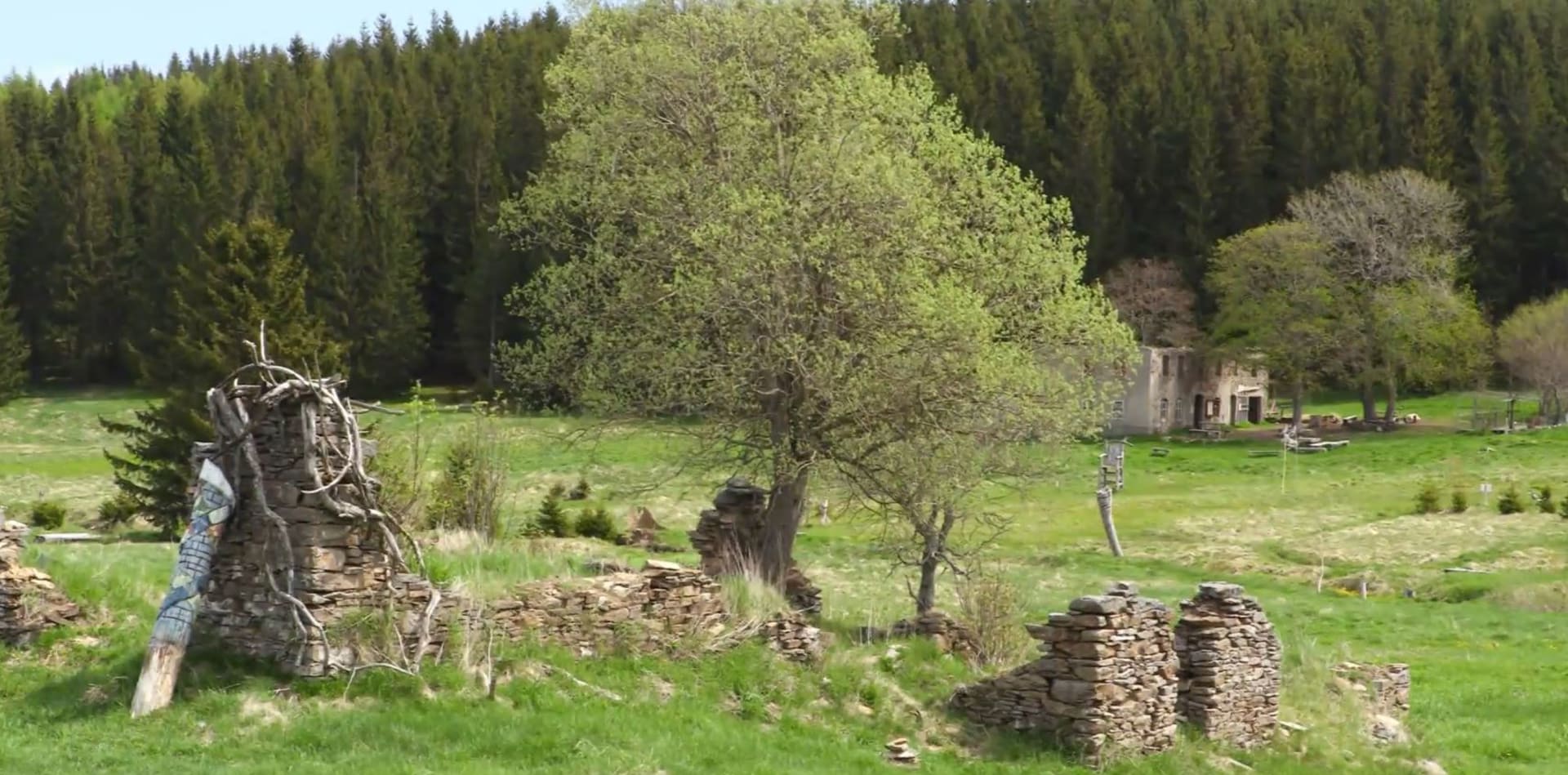 Zaniklá osada Königsmuhle v Krušných horách
