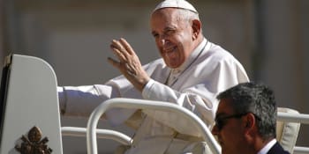 Plánuje papež František odstoupení? Jmenuje mladé kardinály pro volební konkláve