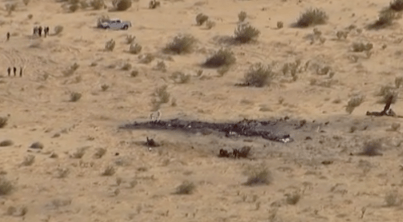 Vojenský letoun havaroval v kalifornské poušti.
