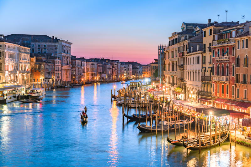 Benátky lákají masy turistů.
