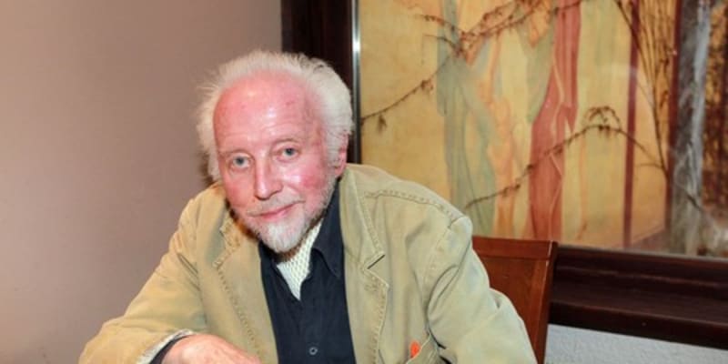 Herec a dabér Stanislav Fišer zemřel ve věku 90 let. 