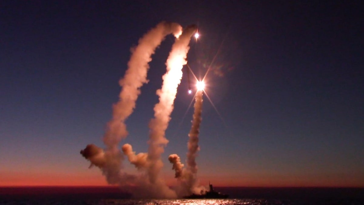Rakety typu Kalibr bývají odpalovány z lodí v Černém moři
