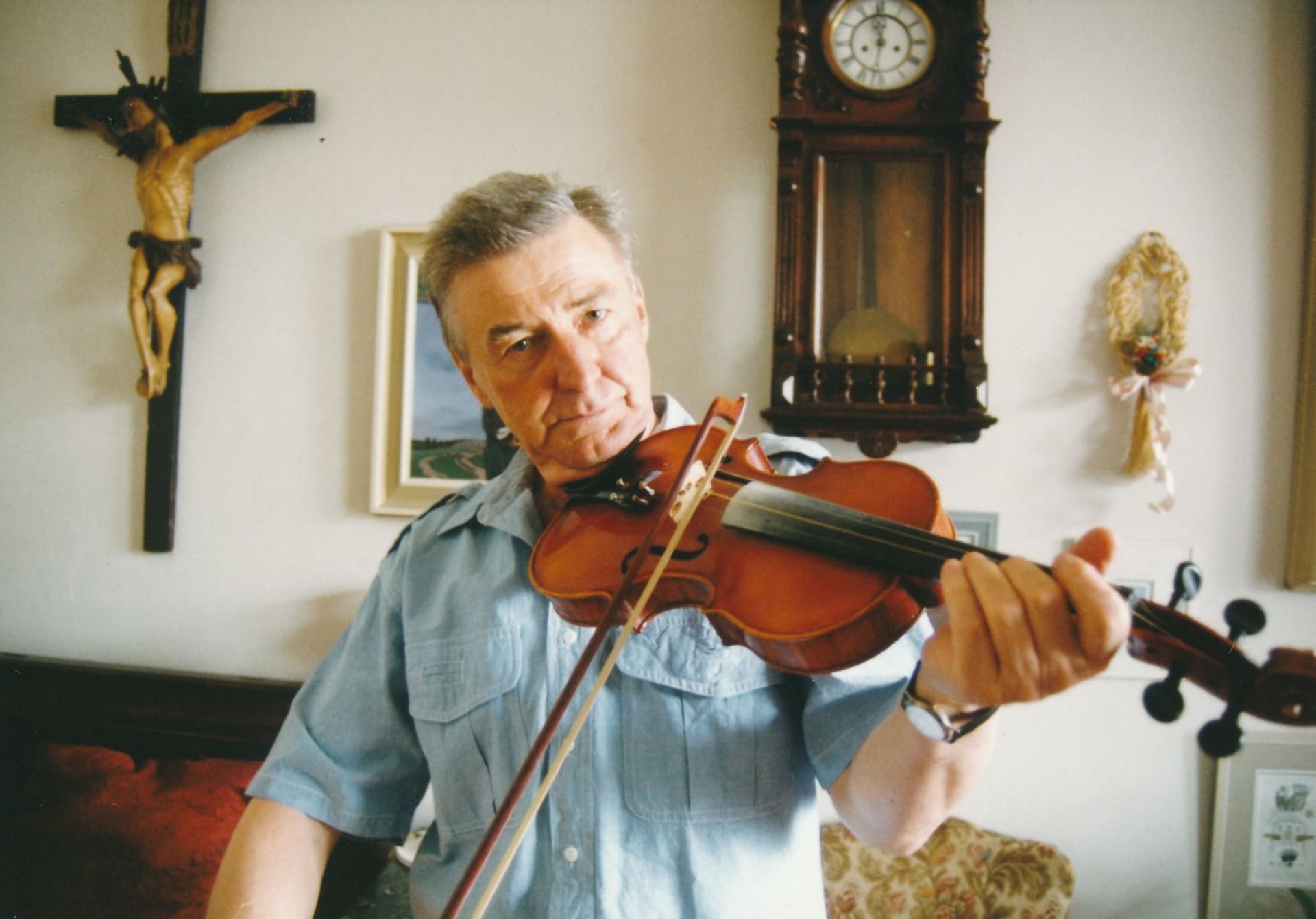 Herec Miroslav Zounar uměl hrát výborně na housle.