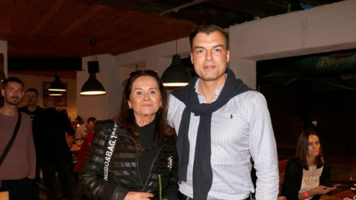 Gregorová s o dvaatřicet let mladším partnerem Koptíkem