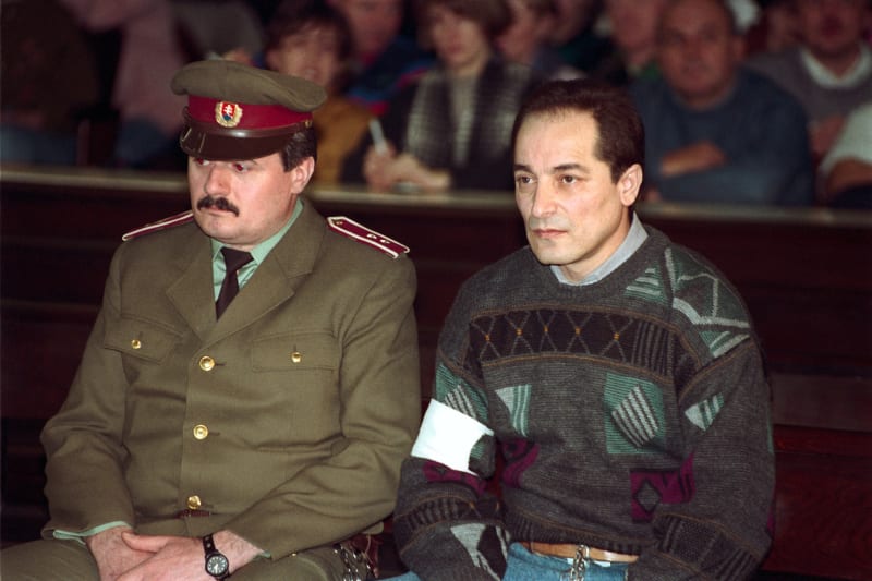V trenčínské věznici, kde si odpykával doživotní trest, zemřel 15. června 2022 ve svých 66 letech nejznámější slovenský sériový vrah a nekrofil Ondrej Rigo. 