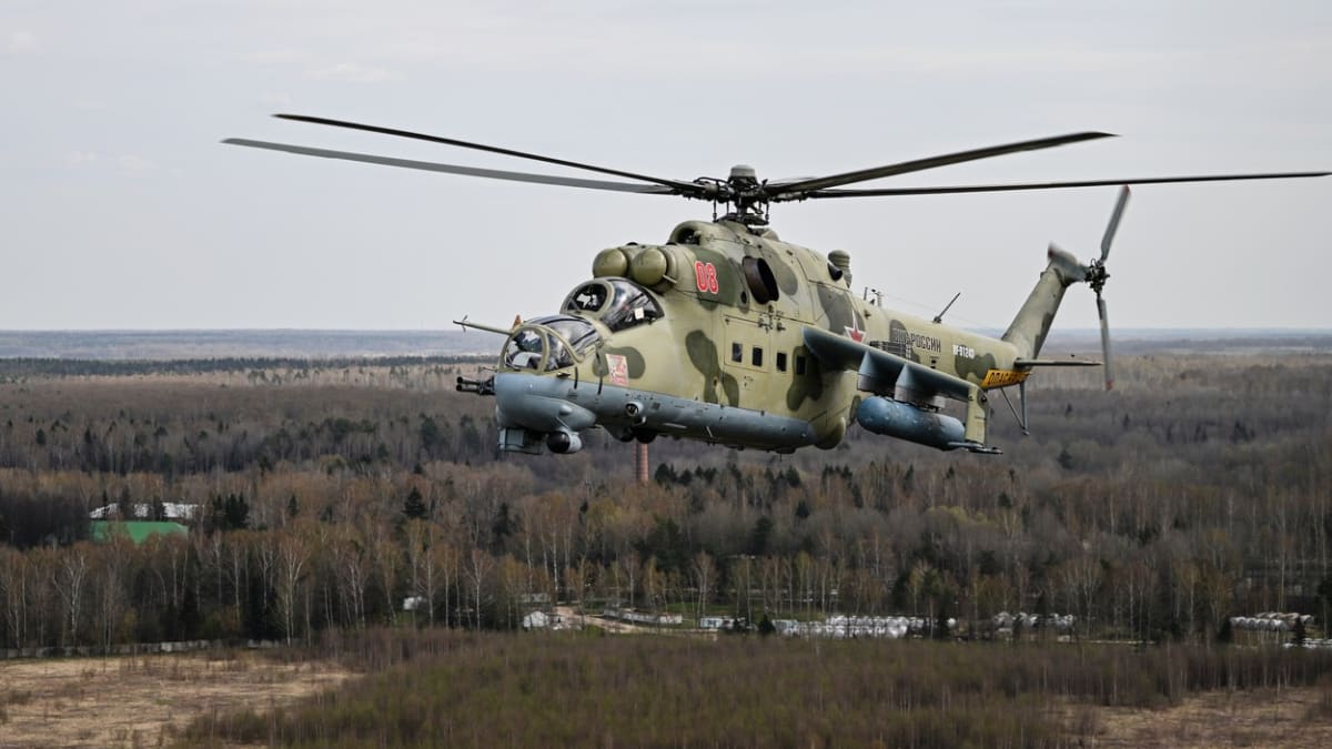 Ruský vrtulník Mi-35M je modernizovanou verzí vrtulníku Mi-24 (na obrázku).