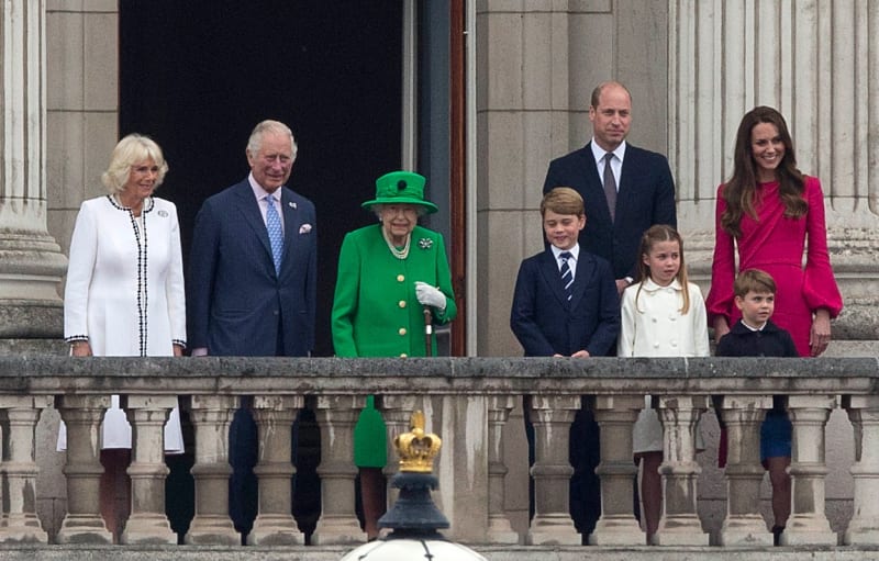 Oslavy platinového jubilea k oslavě 70 let vládnoucí královny Spojeného království a Commonwealthu, červen 2022