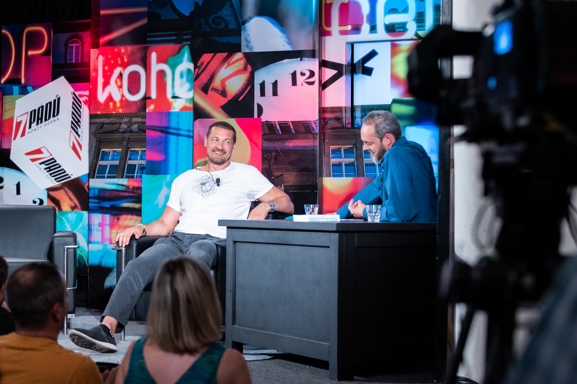 Petr Jákl byl také hostem talkshow 7 pádů Honzy Dědka.