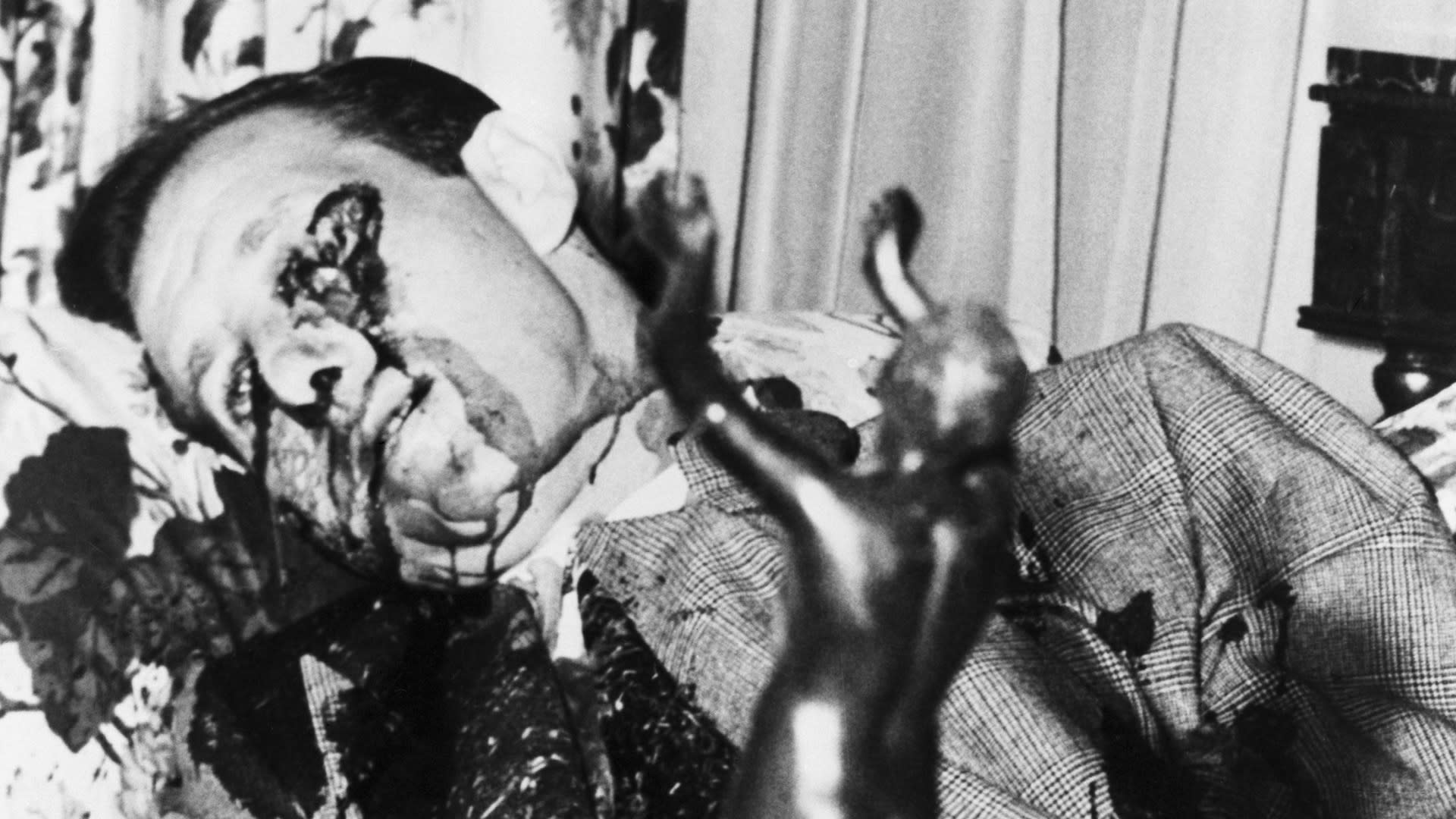 Bugsy Siegel po smrtící střelbě