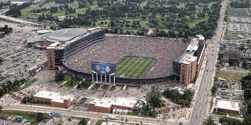 Michiganský stadion přivítal v roce 2014 na zápas Realu Madrid s Manchesterem United přes 109 000 fanoušků.