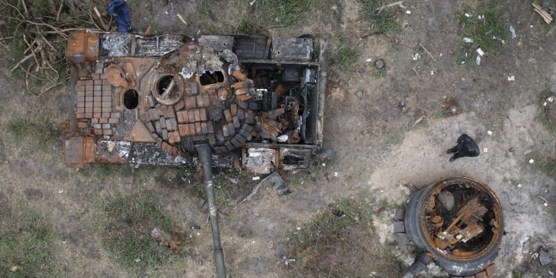 Zničený ruský tank nedaleko Kyjeva, (23. května 2022)