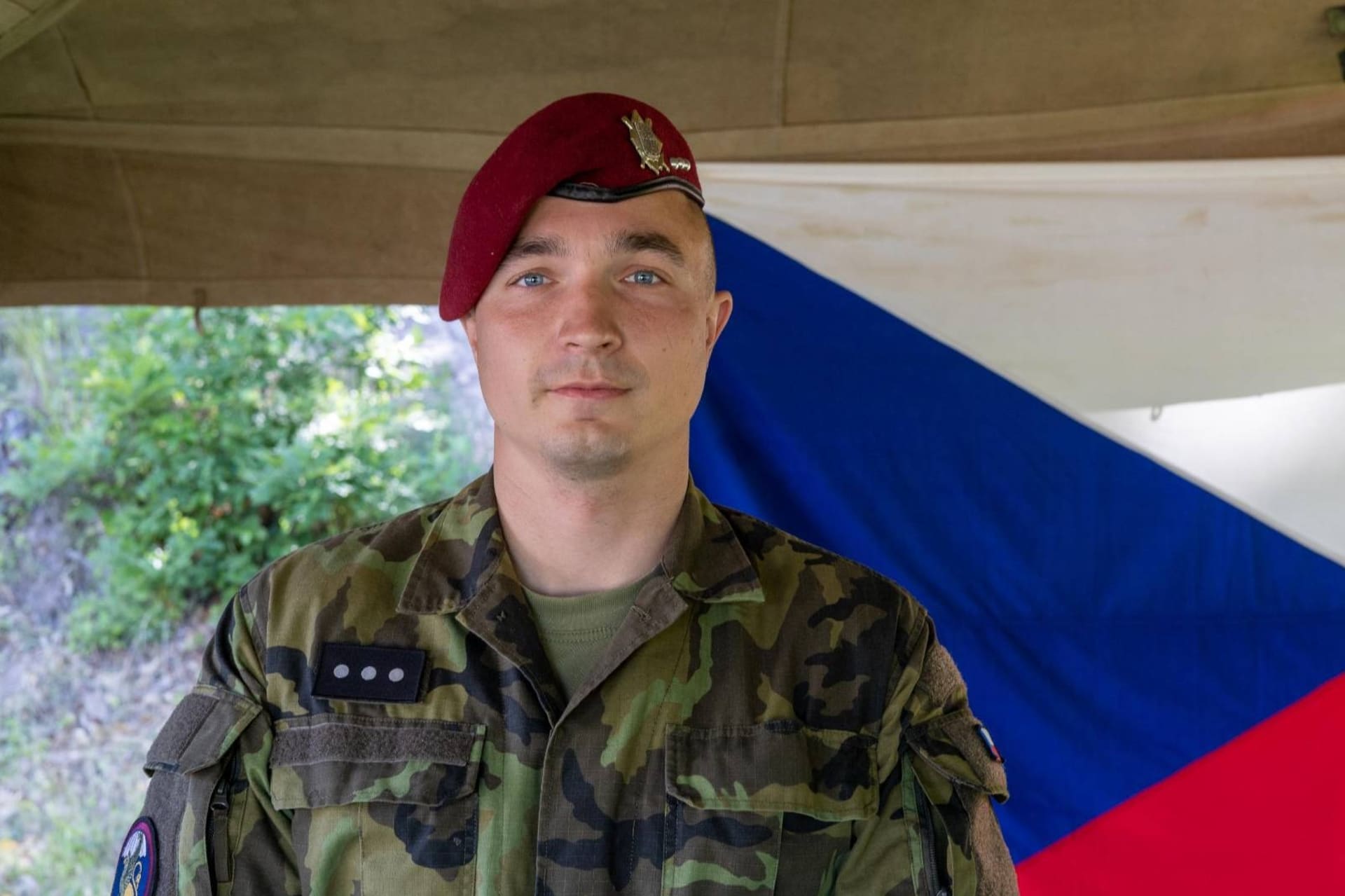 Dvaatřicetiletý záložník Z. K. odjel na zahraniční misi na Slovensko.
