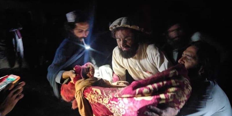Afghánistán a Pákistán zasáhlo zemětřesení