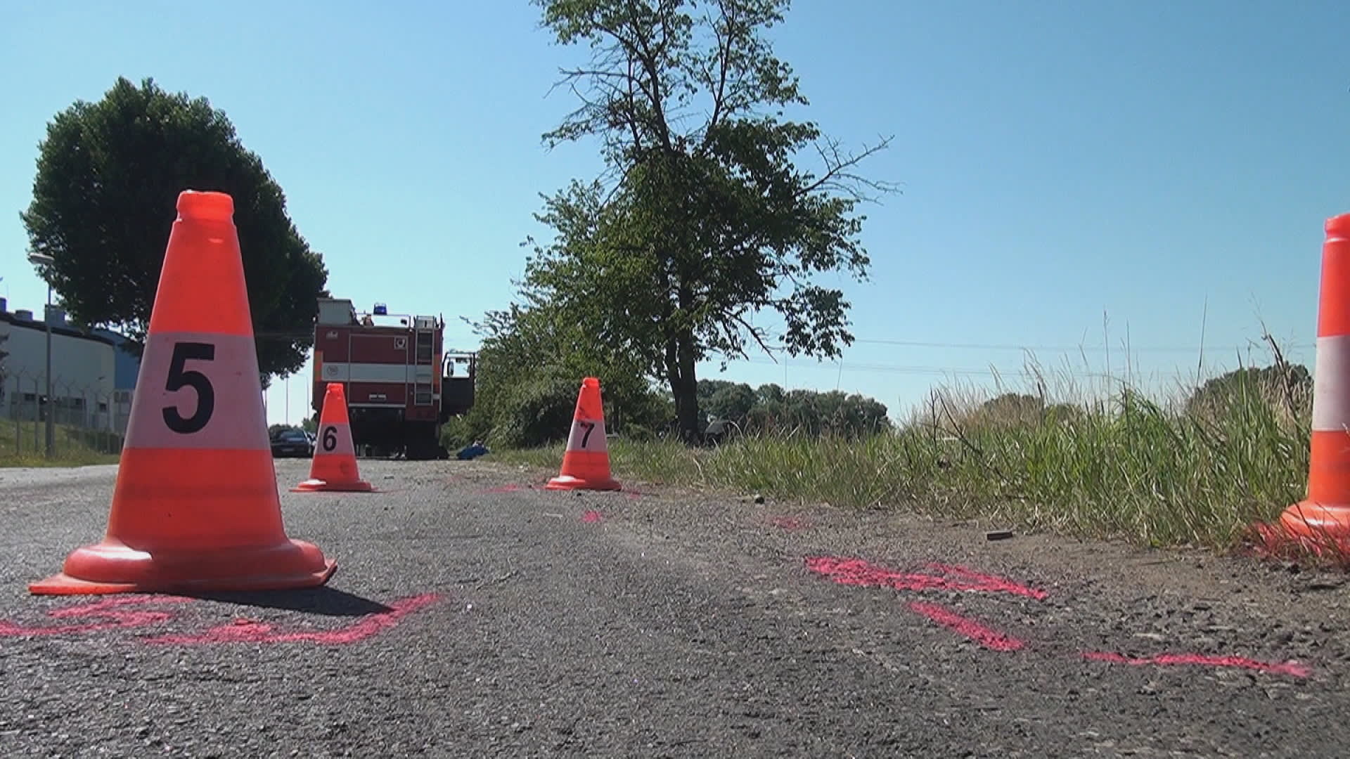 Tragická nehoda dvou aut automobilem uzavřela ve čtvrtek silnici z Jičína na Popovice