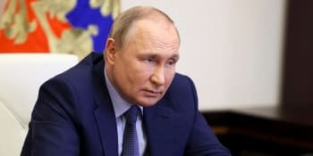 Otevřená rebelie. Putine, odstup, vyzývají prezidenta zastupitelé největších ruských měst