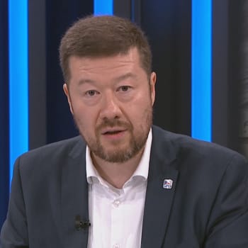 Šéf SPD Tomio Okamura a europoslanec Tomáš Zdechovský