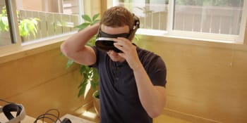 Okno do budoucnosti. Zuckerberg ukázal prototypy brýlí virtuální reality, stály miliardy