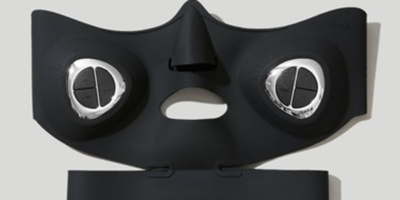 Maska Medi Lift má za úkol omladit a zpevnit obličejové svaly.